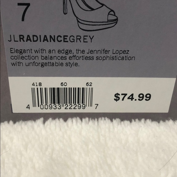 Jennifer Lopez Platinum Heels 👠 - Picture 3 of 3